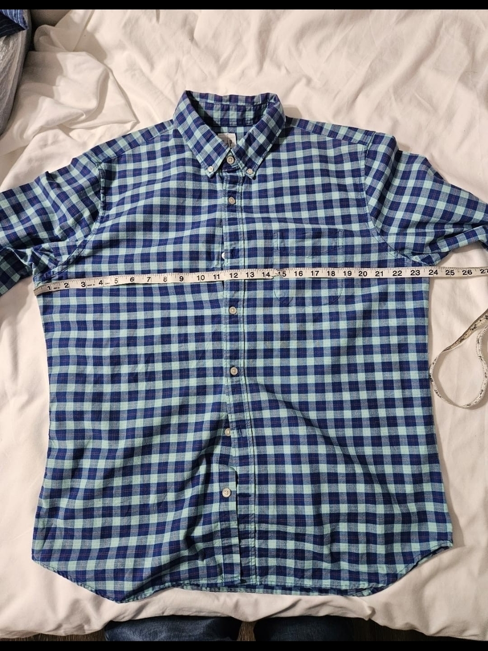 GAP Men's Blue and Teal Plaid Button-Down Shirt - Picture 6 of 6